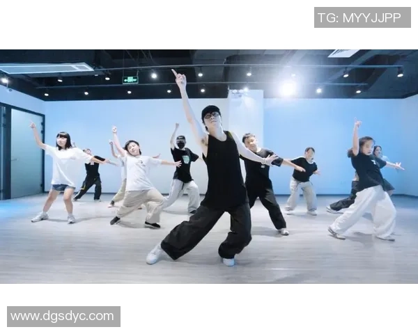 吴伟独家揭秘街舞技巧与心得分享助你舞出自我风格