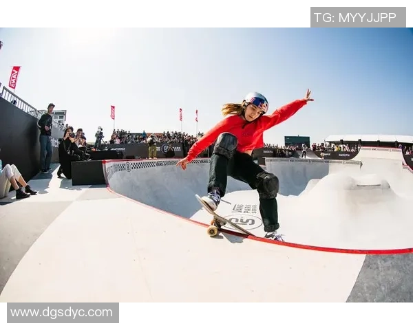 武汉滑板队在世界街舞大赛中以53分稳居积分榜首位 武汉滑板队在世界街舞大赛中以53分稳居积分榜首位