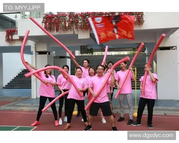 深圳排球队团队协作的独特优势与其他队伍的深度对比分析 深圳排球队团队协作的独特优势与其他队伍的深度对比分析