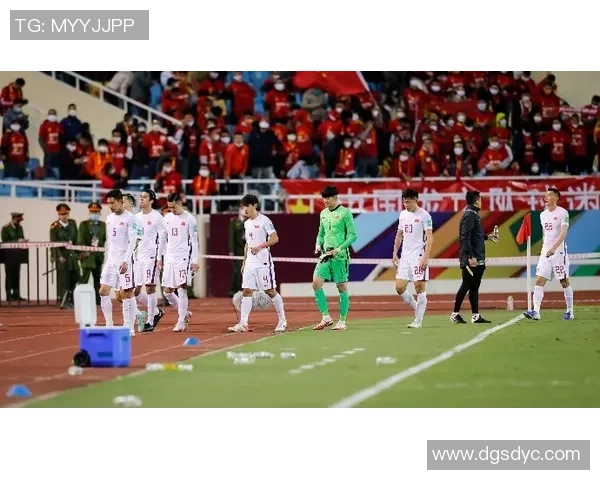 西安足球队战术变革引发热议球迷期待新赛季精彩表现 西安足球队战术变革引发热议球迷期待新赛季精彩表现