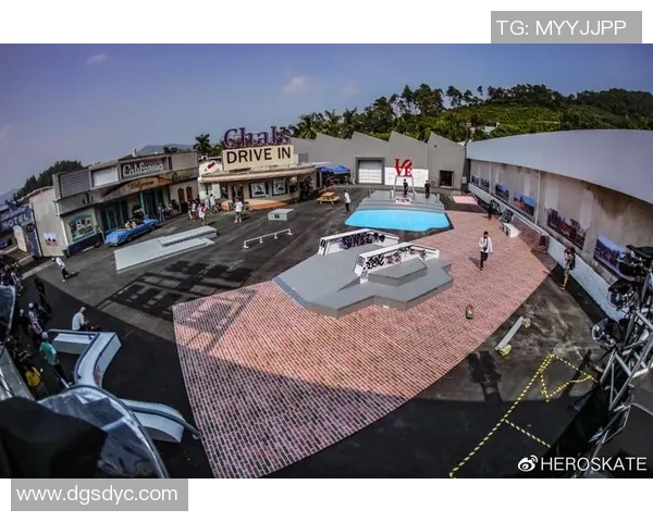 重庆滑板队的转型之路与未来发展探索全景分析 重庆滑板队的转型之路与未来发展探索全景分析