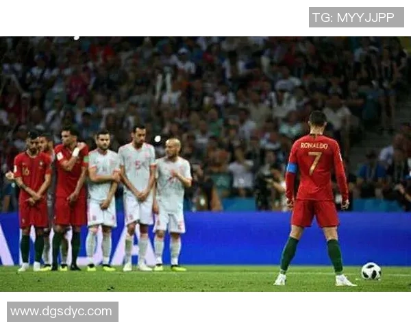 C罗与切赫的巅峰对决谁能在足球历史上留下更深刻的印记